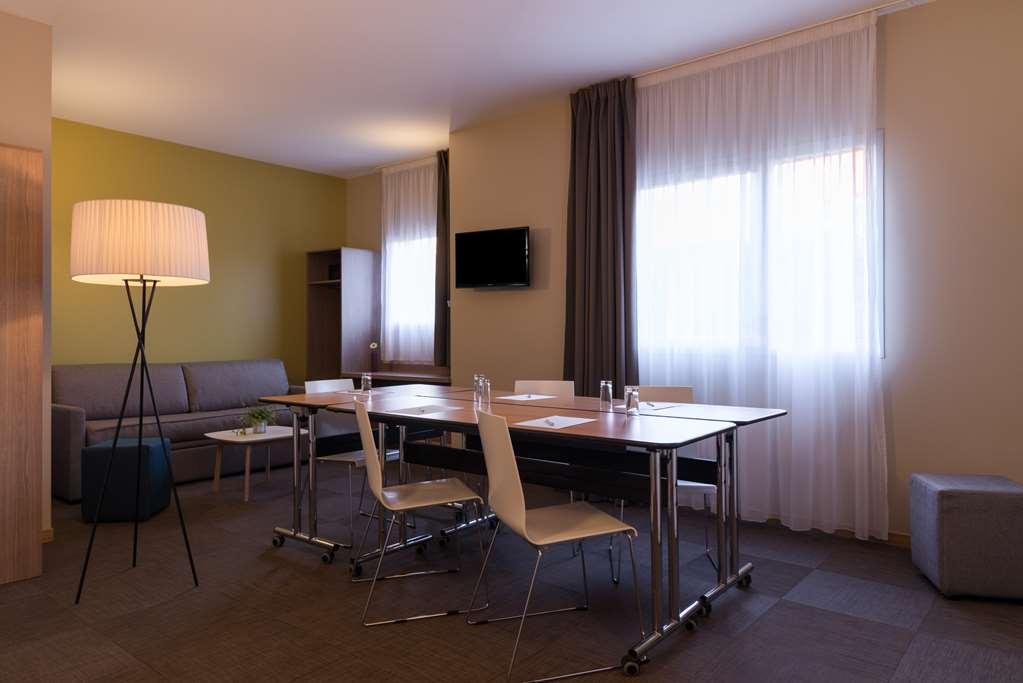 The Originals City, Hôtel Ecoparc, Montpellier Est (Inter-Hotel) Saint-Aunes Amenidades foto